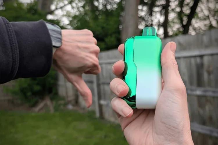 IBVape Shop Troubleshooting Guide When e cigarette charger green light Flickers or Device Fails to Charge