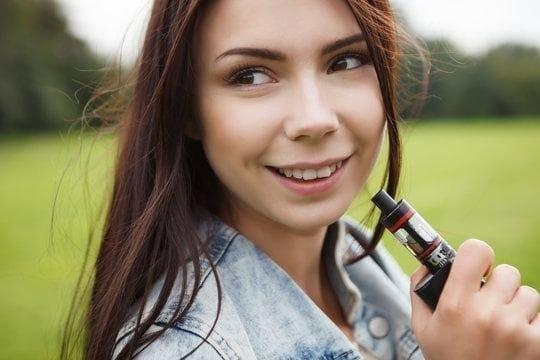 Top Reasons to Choose E cigi bolt for Flum E Cigarette Vapers Seeking Flavor and Value