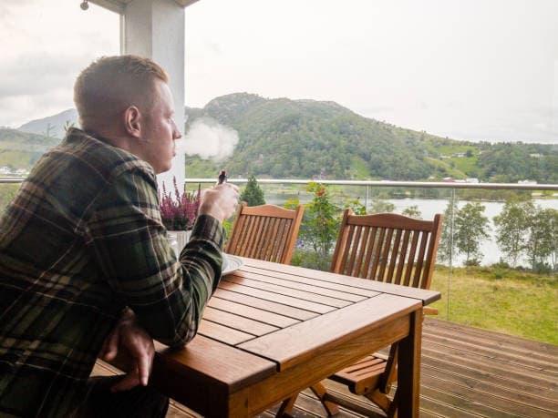 xoilac tv investigates can e cigarettes cause cancer and separates evidence from hype
